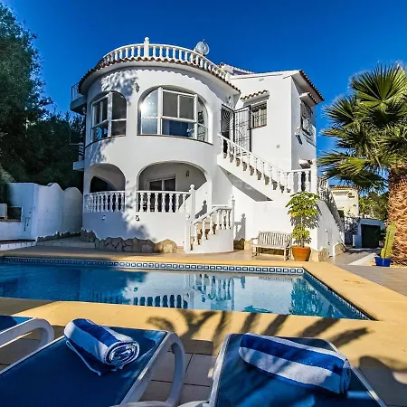 Villa Avanoa - Ferreret Costa *