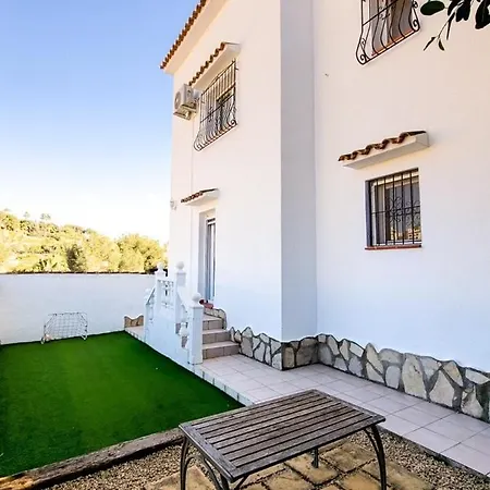 Villa Avanoa - Ferreret Costa