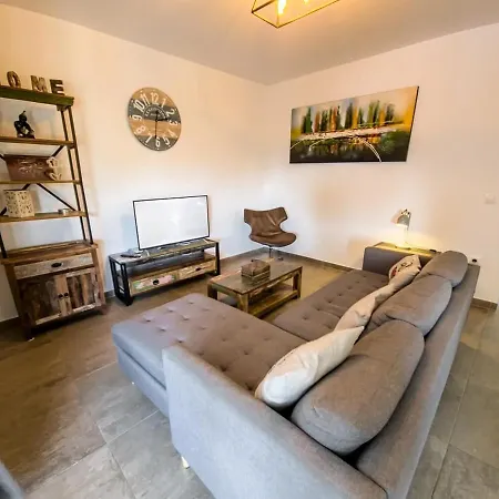 Avanoa - Ferreret Costa