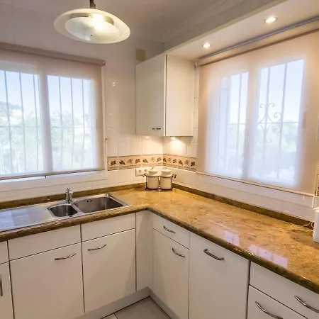 Avanoa - Ferreret Costa